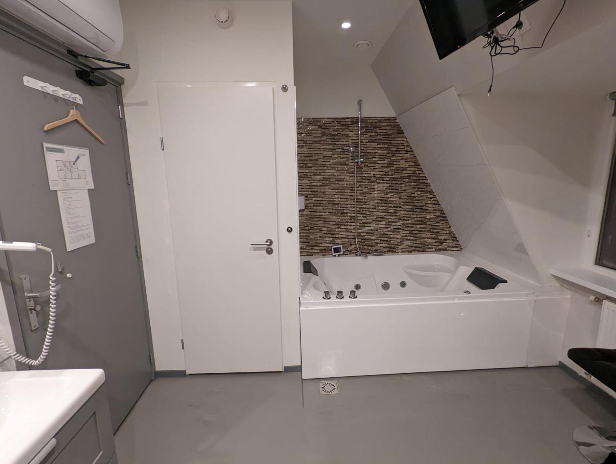 Wellness Suite Утрехт Екстериор снимка